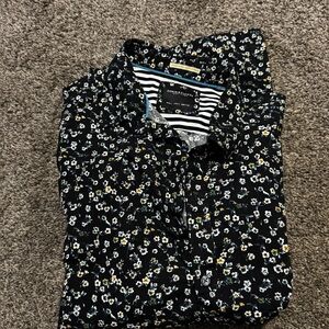 Denim & Flower Black Floral Button Down Shirt